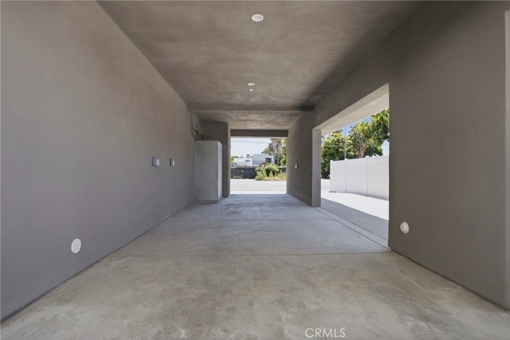 16106 Leadwell St - Photo 18