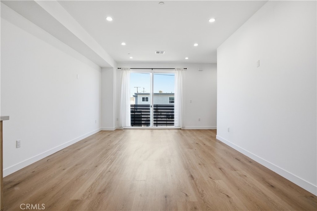 16106 Leadwell St - Photo 12