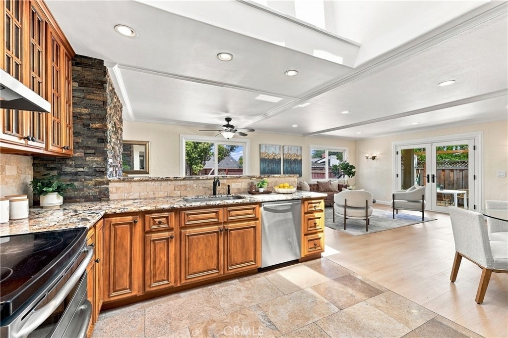 1635 Blossom Hill - Photo 8