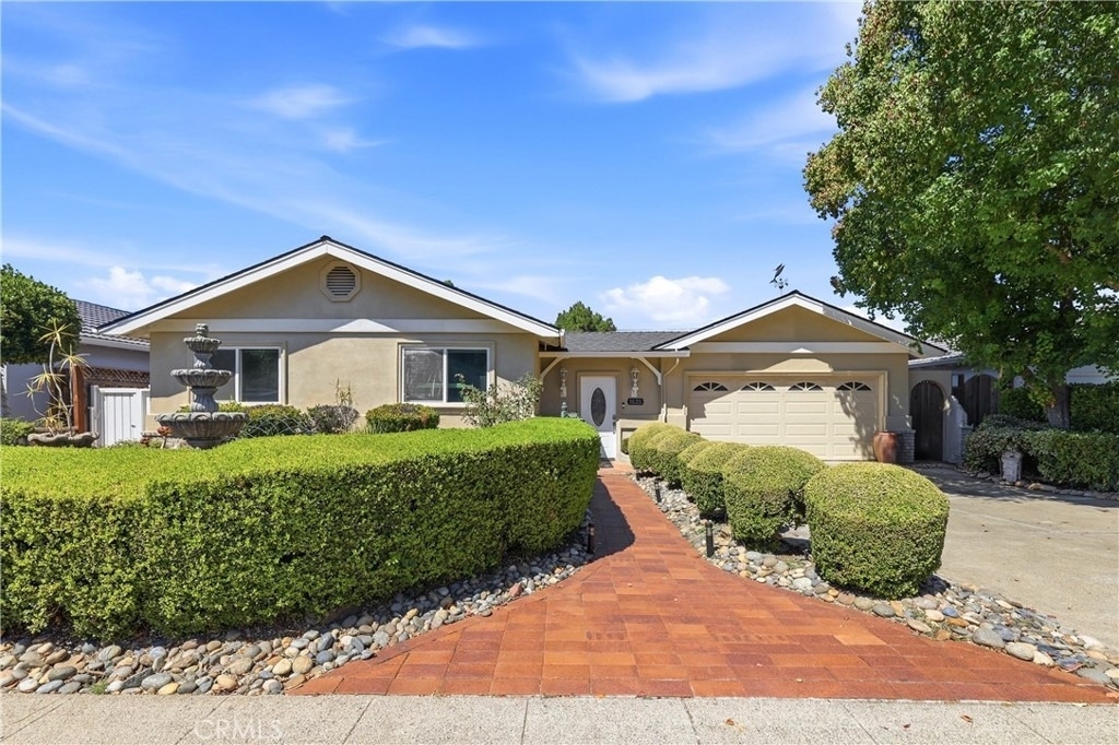 1635 Blossom Hill - Photo 0