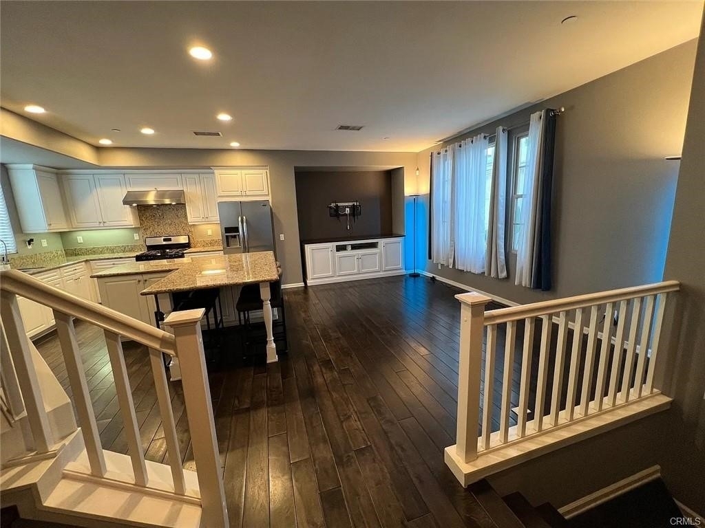 1752 Grand Avenue - Photo 12