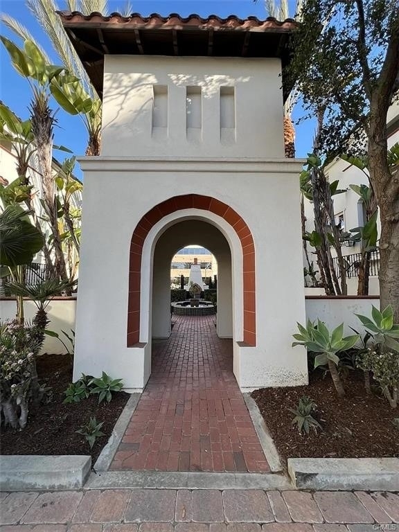1752 Grand Avenue - Photo 3