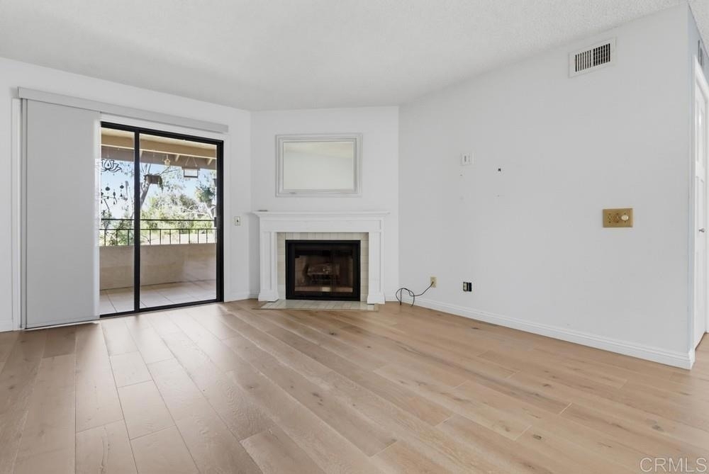 5649 Lake Park Way - Photo 8