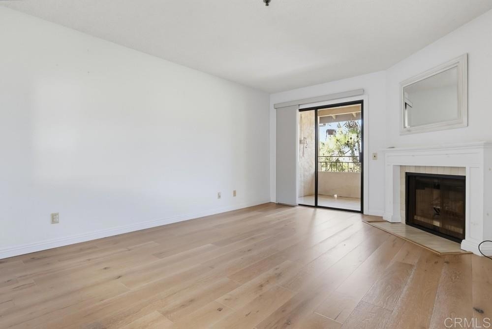5649 Lake Park Way - Photo 7