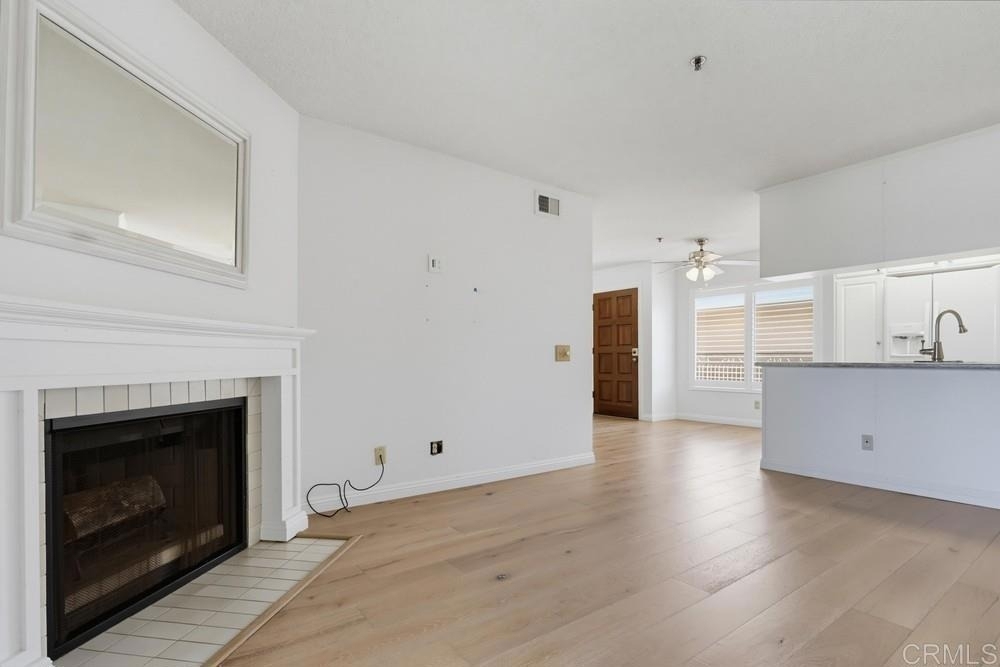 5649 Lake Park Way - Photo 9
