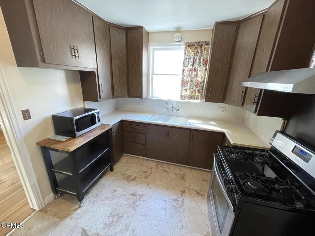13 Halsted Circle - Photo 6