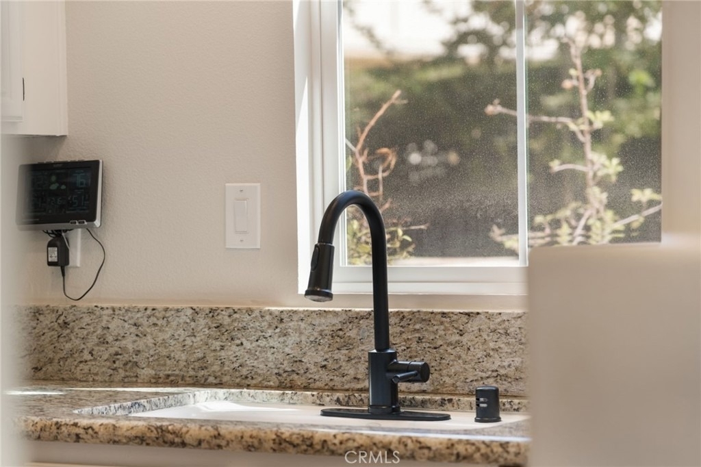 66 Amy Way - Photo 23