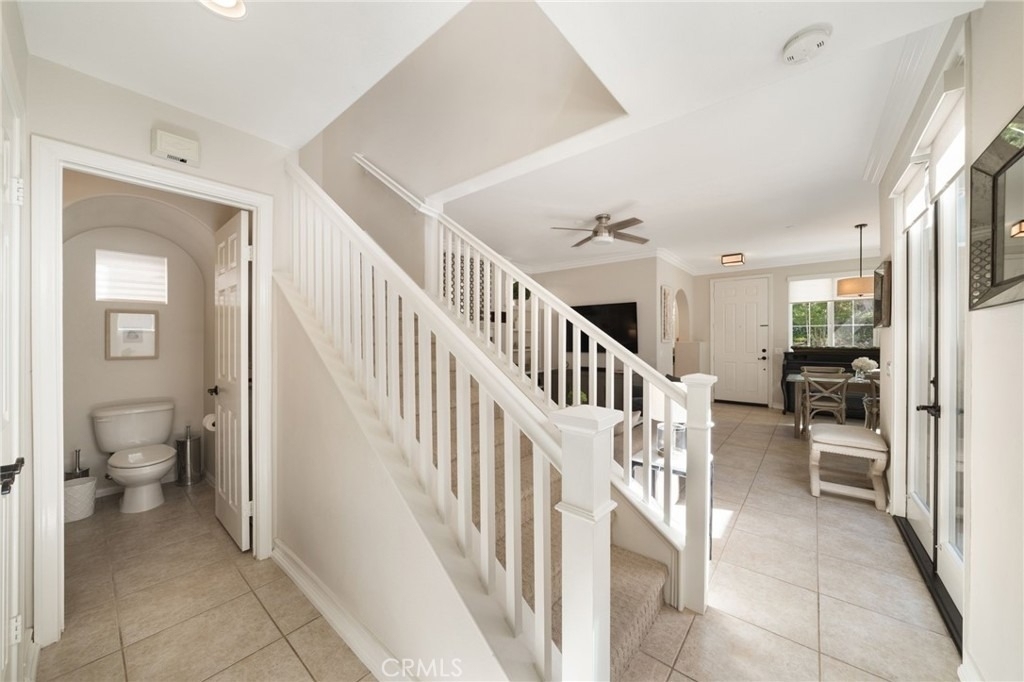 66 Amy Way - Photo 18