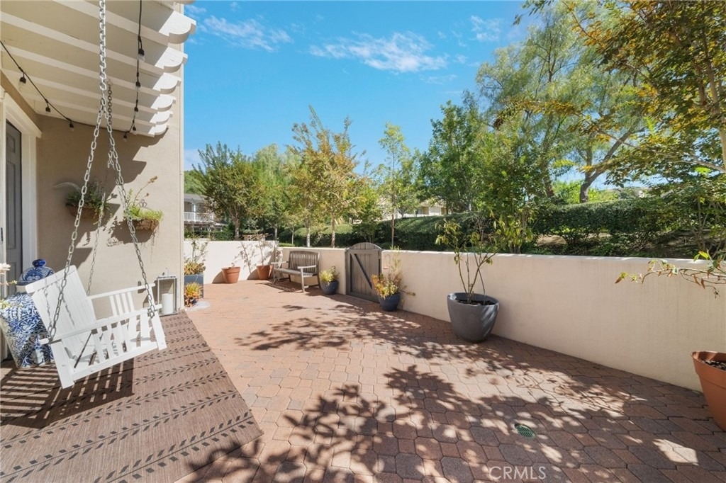 66 Amy Way - Photo 2