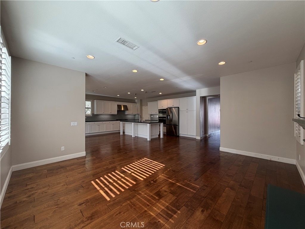 132 Carrotwood - Photo 4