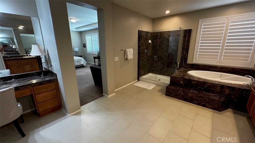 4428 Signature - Photo 21