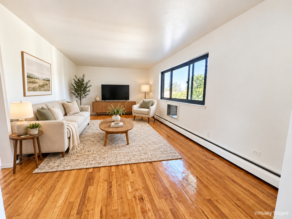 87-16 Winchester Boulevard - Photo 2