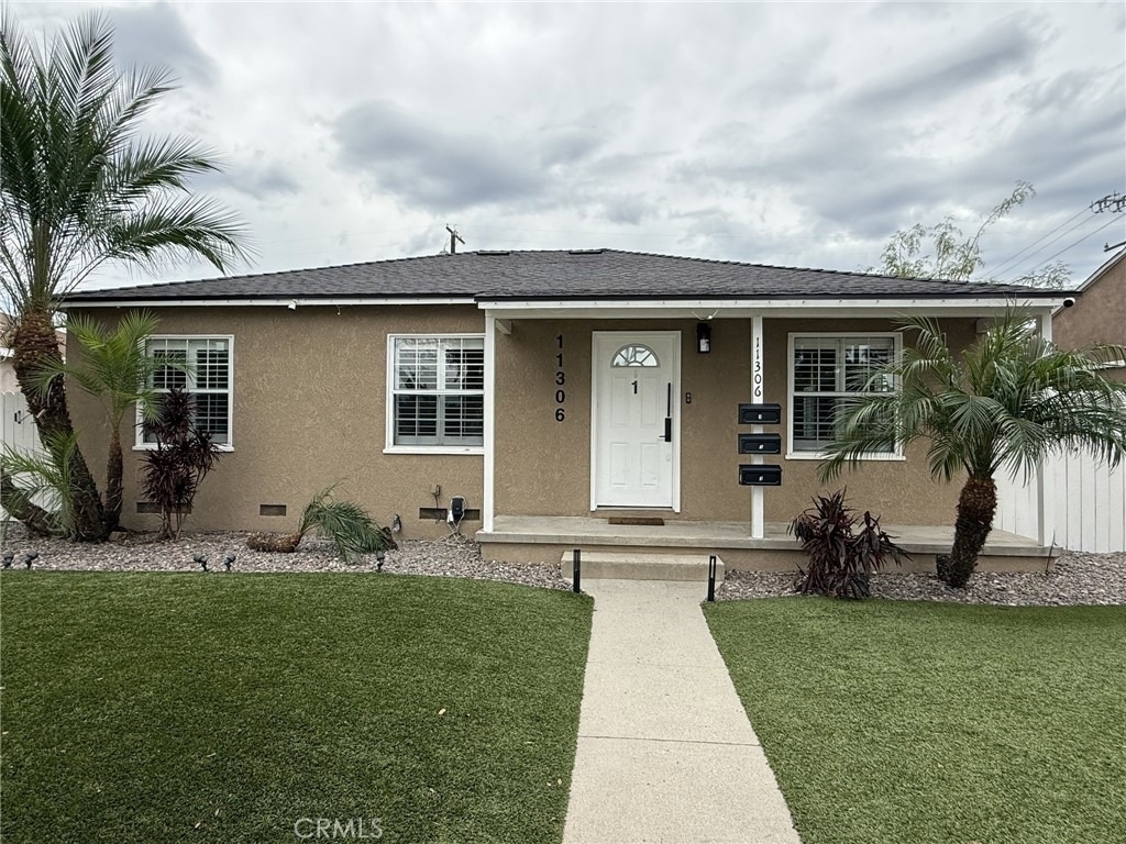 11306 Rosecrans - Photo 0