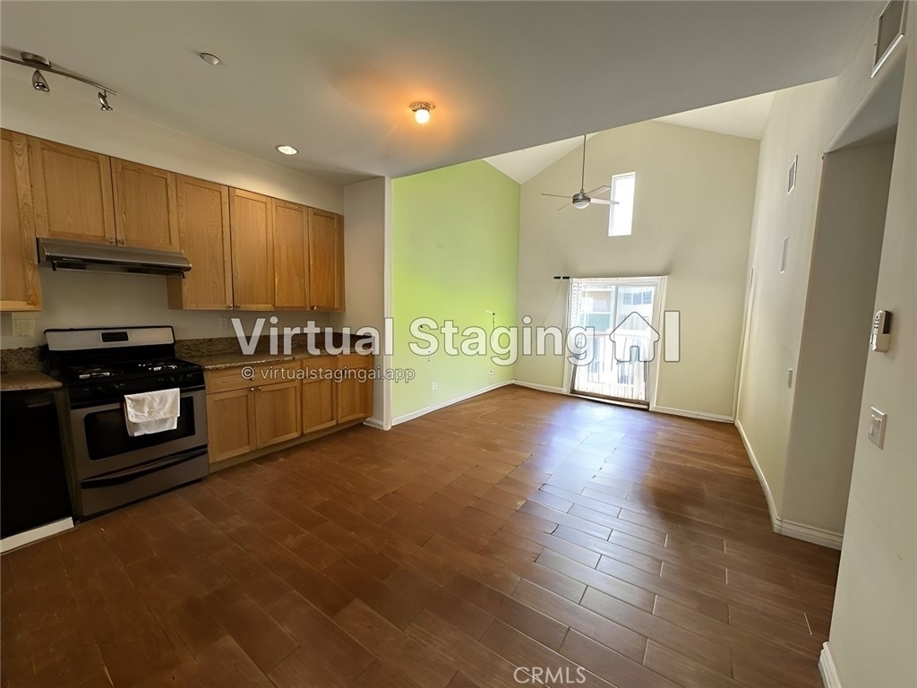 228 S Olive Avenue - Photo 3