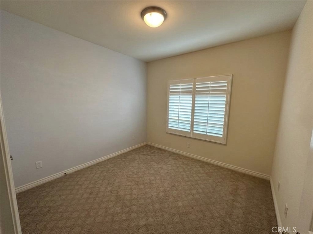 228 S Olive Avenue - Photo 9