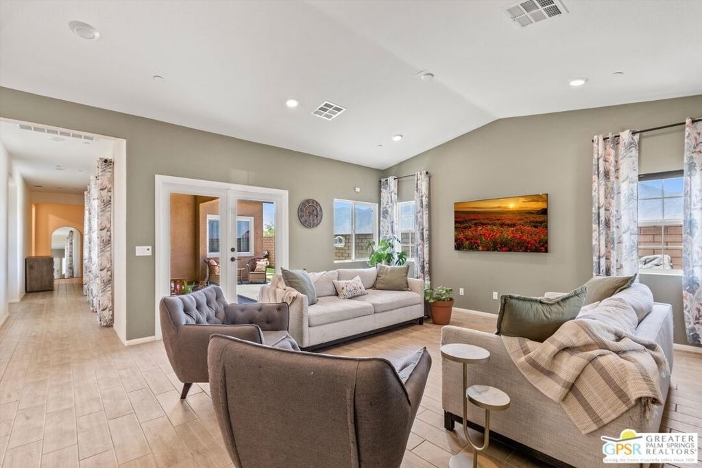 67353 Rio Naches Road - Photo 1