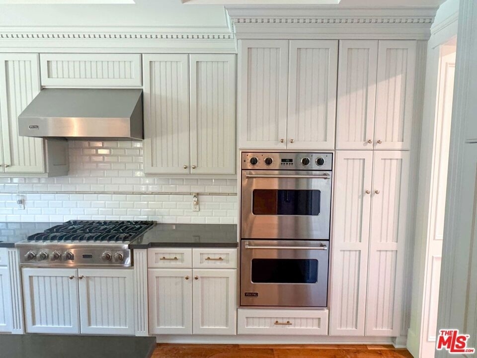 4309 Shadyglade Avenue - Photo 3