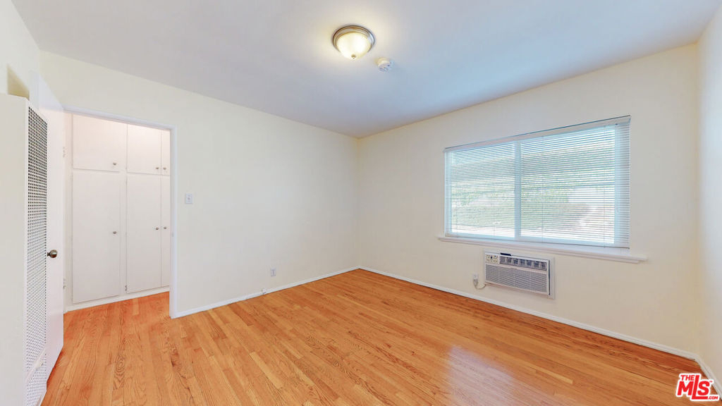 11284 Montana Avenue - Photo 8