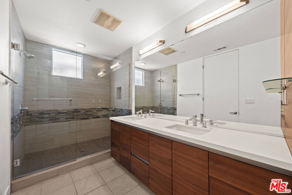 5907 Saturn Street - Photo 20