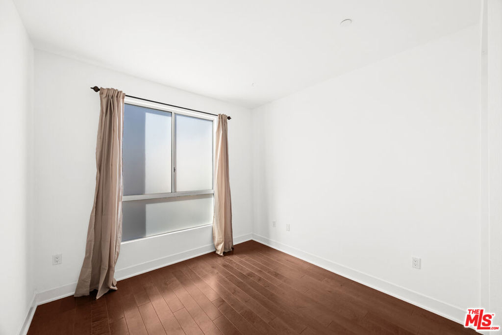 5907 Saturn Street - Photo 14