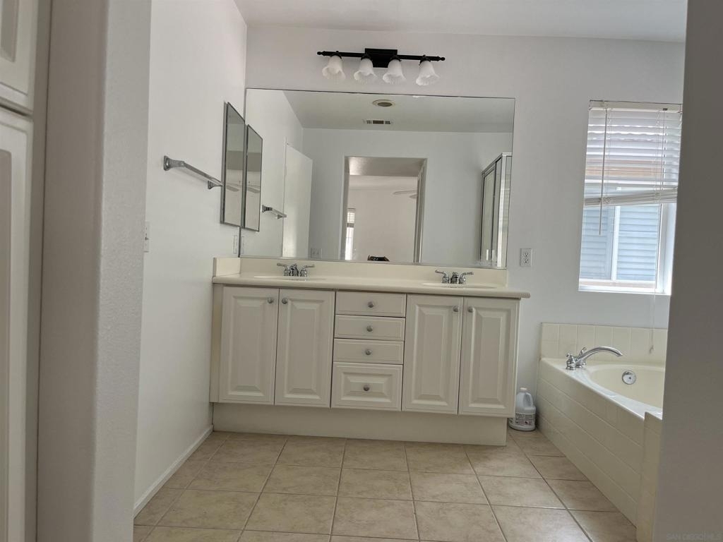 229 Kensington Park - Photo 12