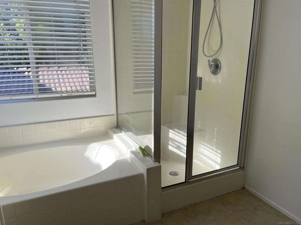 229 Kensington Park - Photo 20