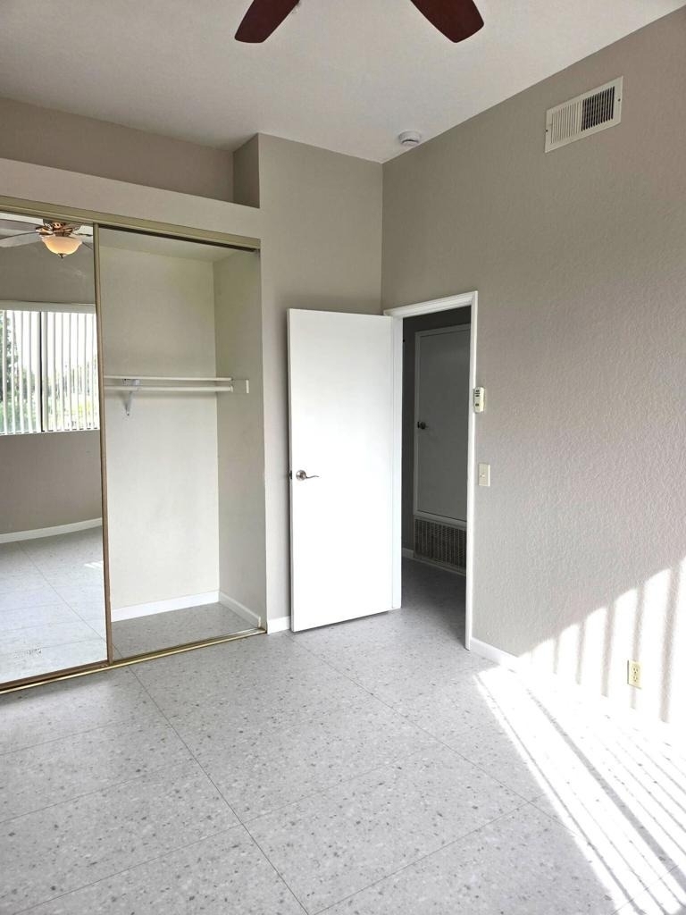 2601 S Broadmoor Drive - Photo 5