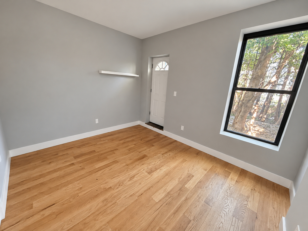 565 St Johns Place - Photo 2