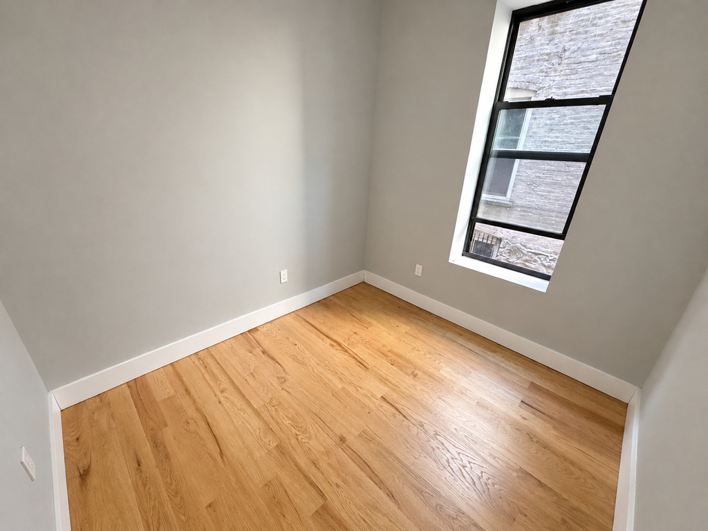 565 St Johns Place - Photo 10