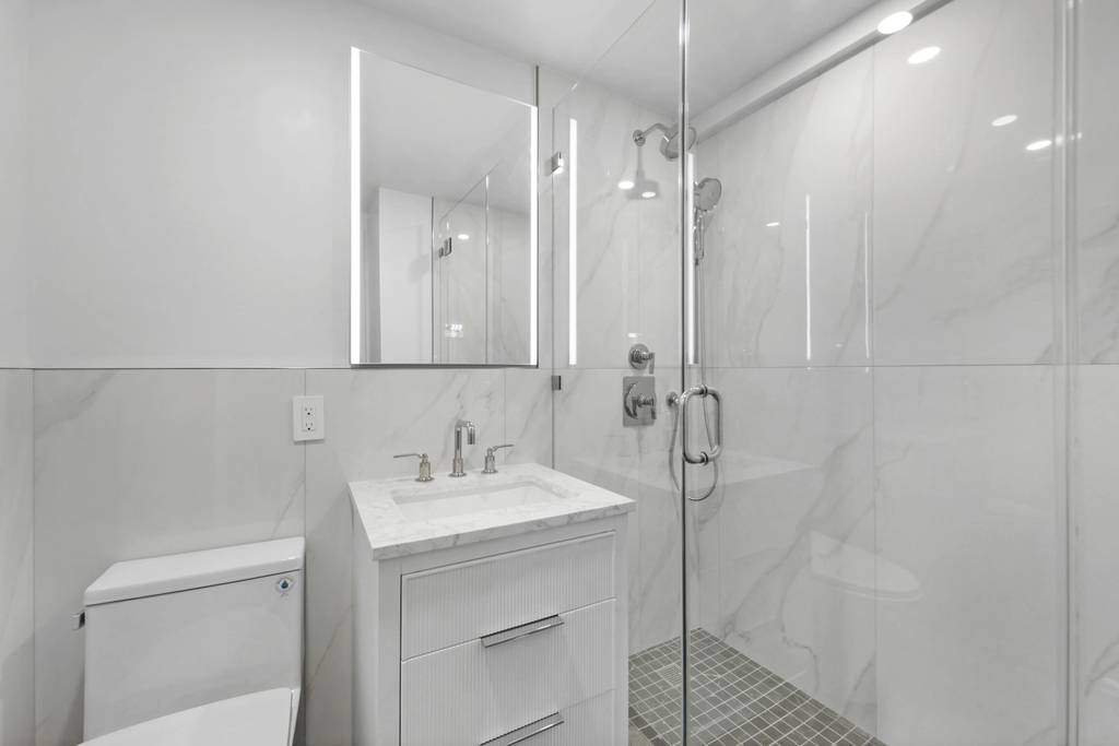 2BR in Upper East Side - Photo 5