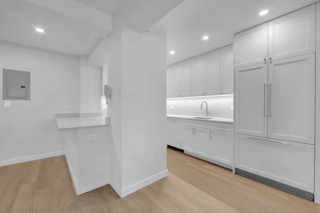 3BR in Upper East Side - Photo 2