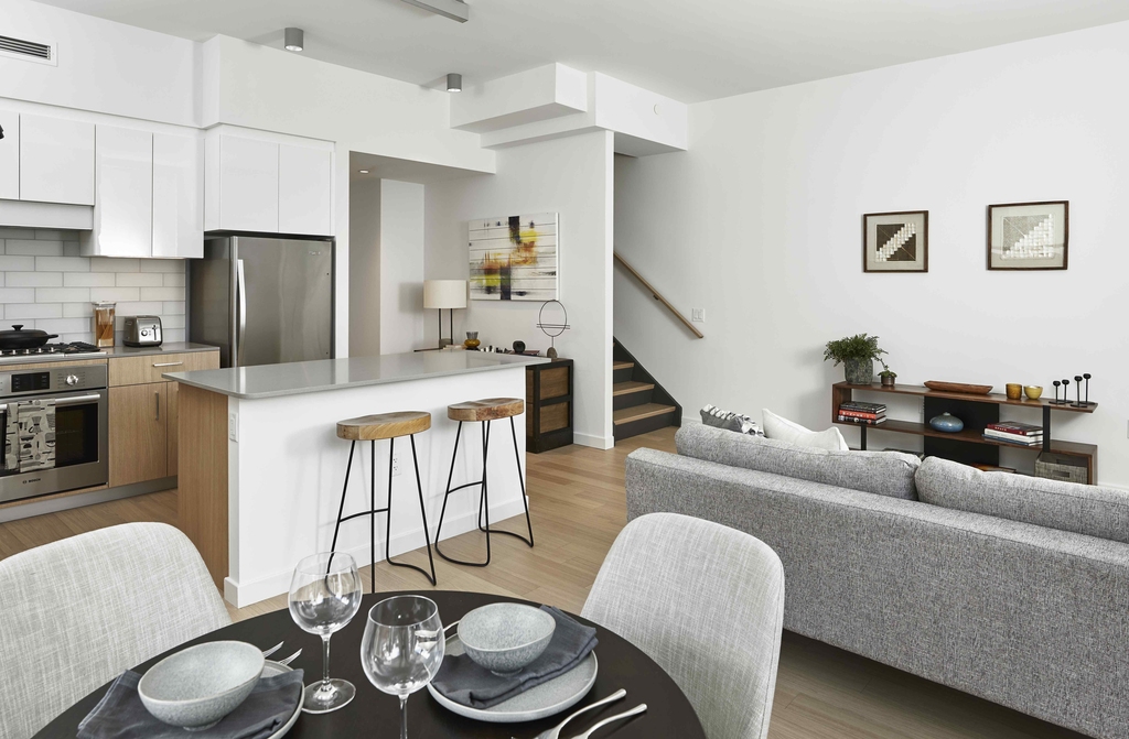 10 Halletts Point - Photo 10