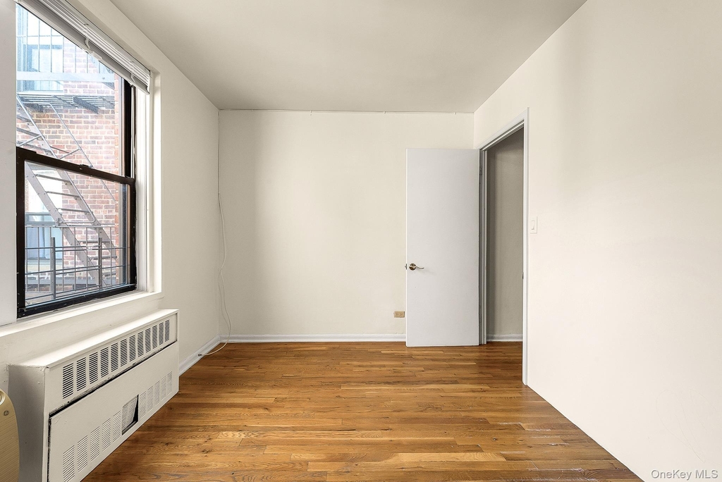 65-50 Wetherole Street - Photo 8