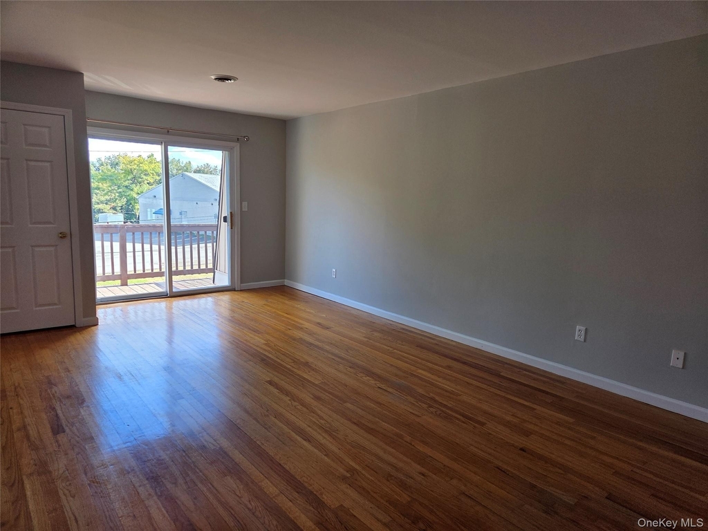 14 Pavilion Road - Photo 4