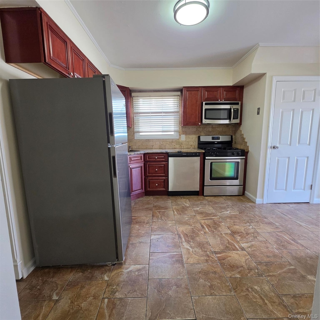 203 Main Street - Photo 4
