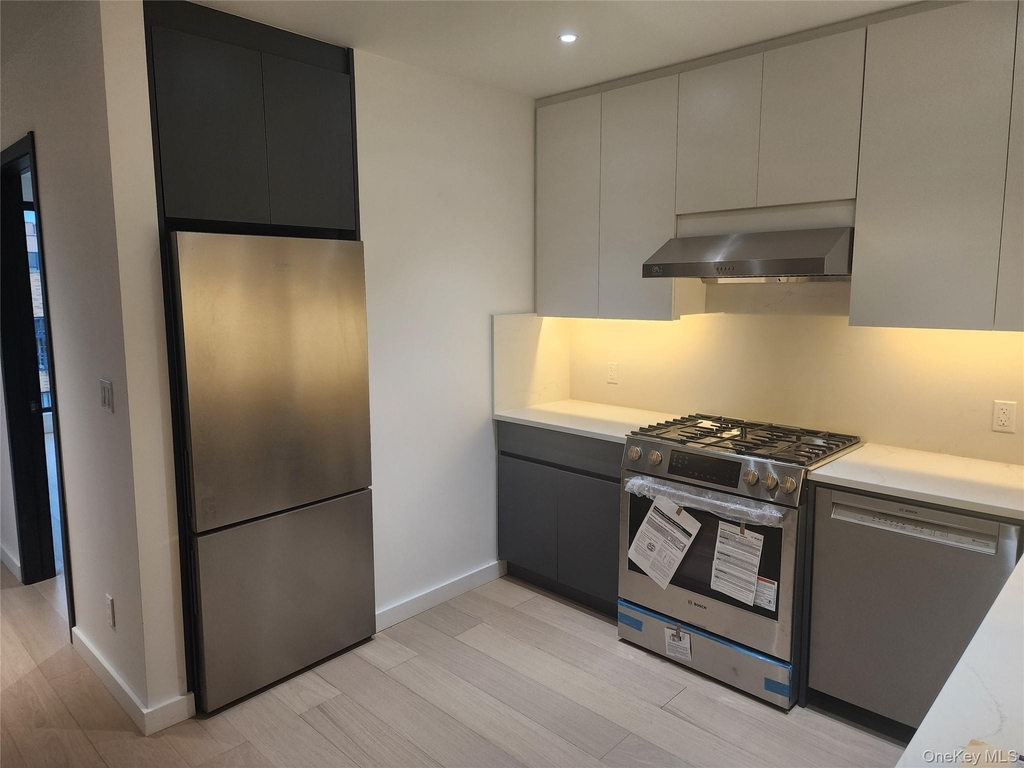 108-15 72 Avenue - Photo 3