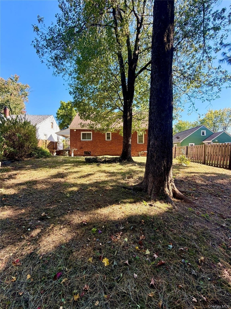 63 Fairview Avenue - Photo 1