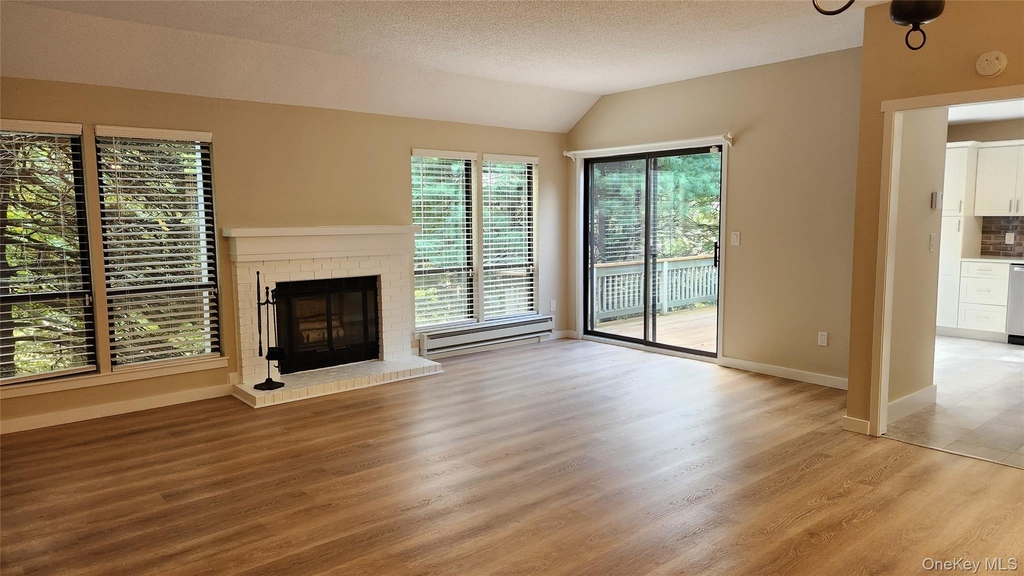 578 Heritage Hills - Photo 4