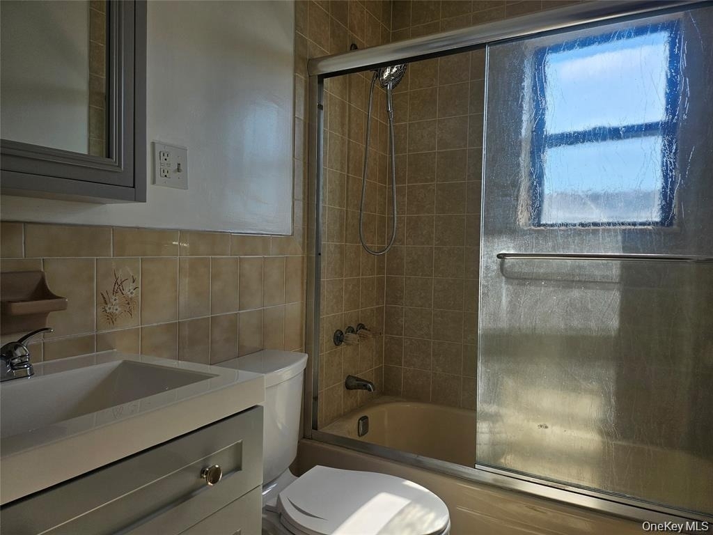 39-22 211th Street - Photo 13