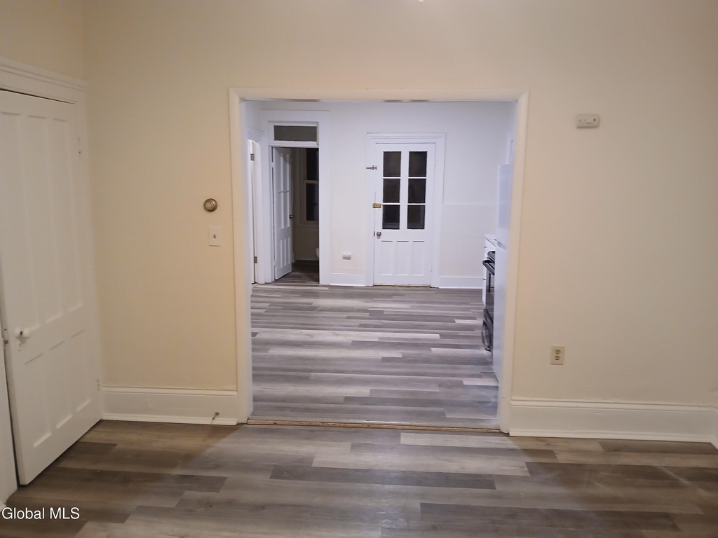 509 23rd Street - Photo 3