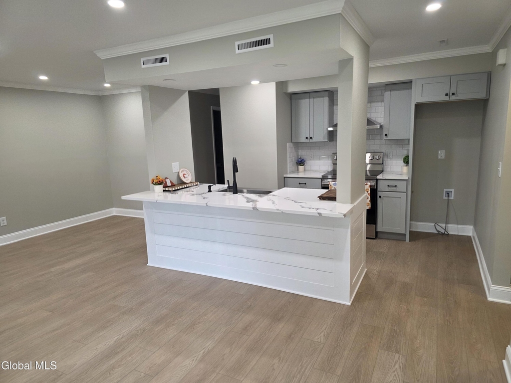 123 Victory Way - Photo 2
