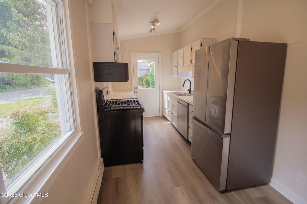 57 Sherwood Drive - Photo 3