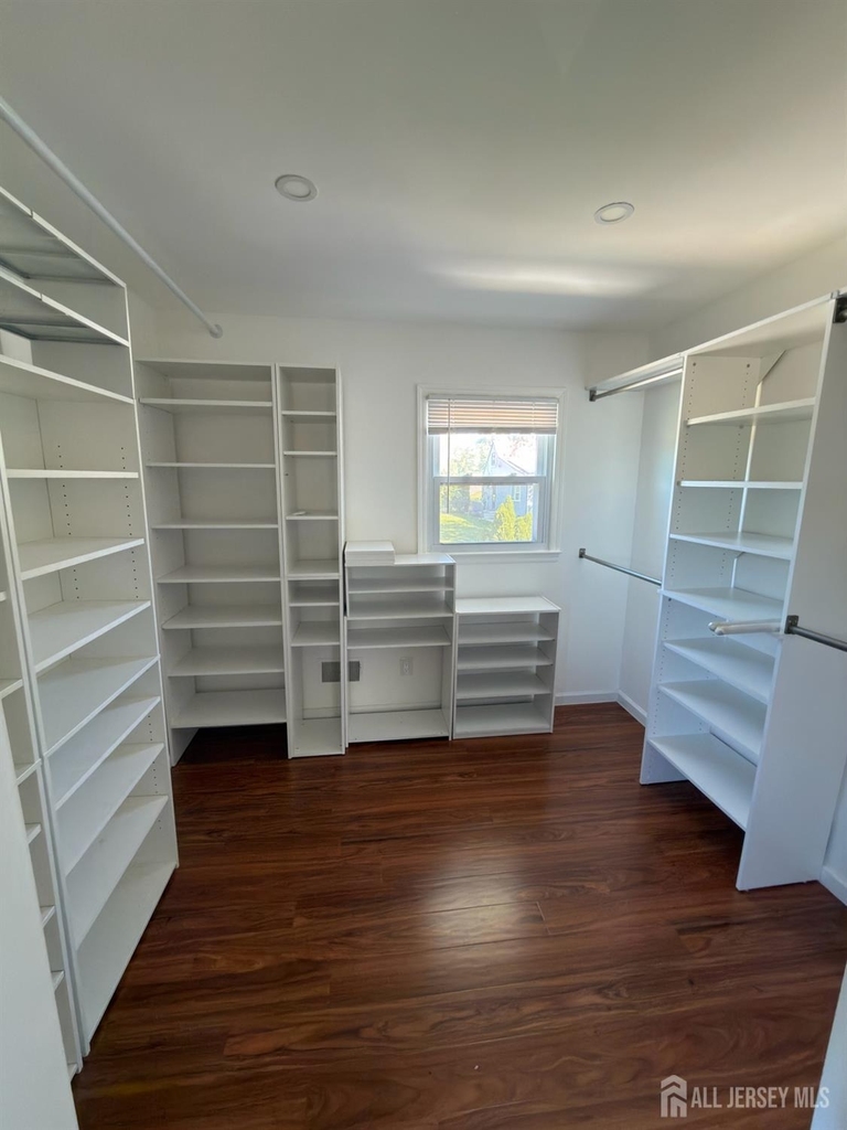140 Coolidge Avenue - Photo 16