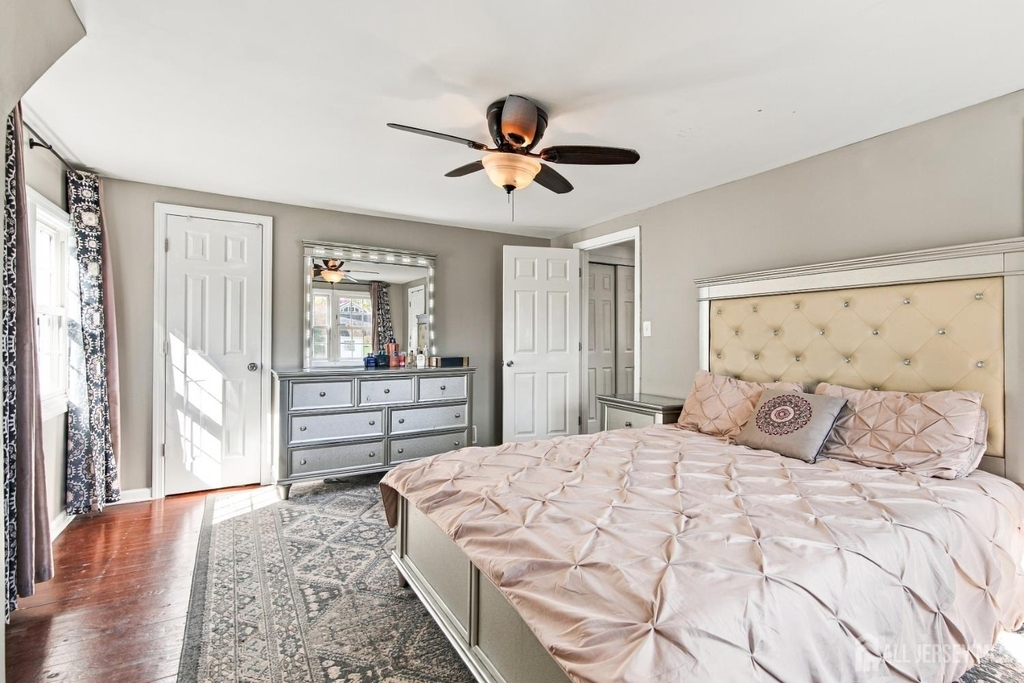 74 Elmwood Avenue - Photo 17