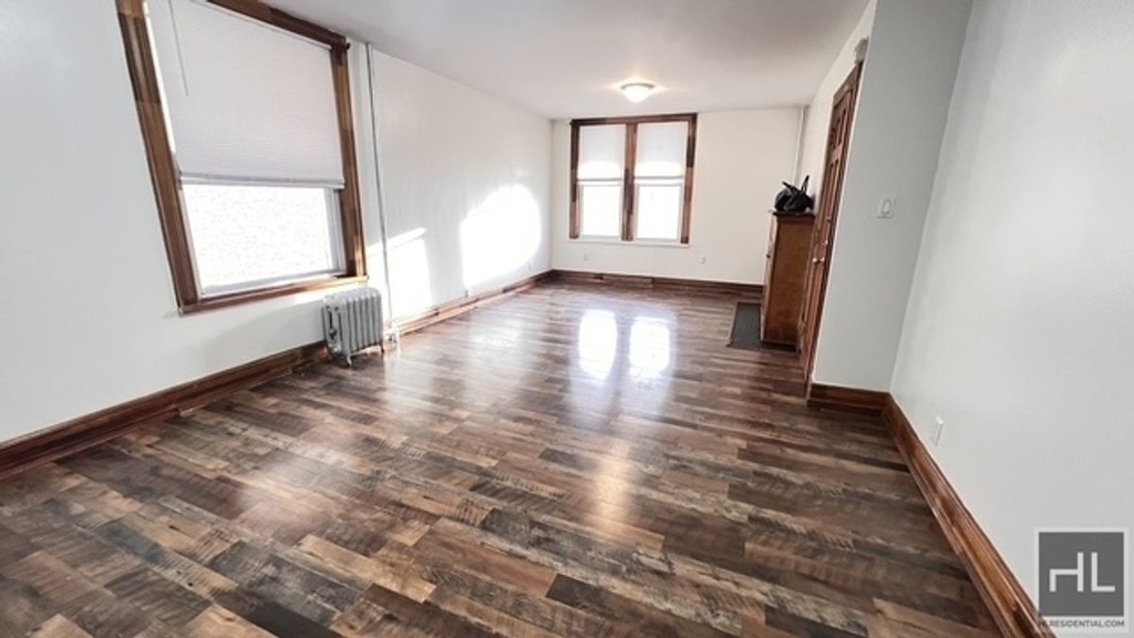 1269 Remsen Avenue - Photo 4