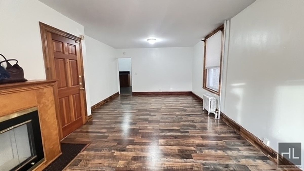 1269 Remsen Avenue - Photo 3