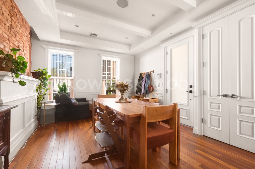 336 10th Street - Photo 4