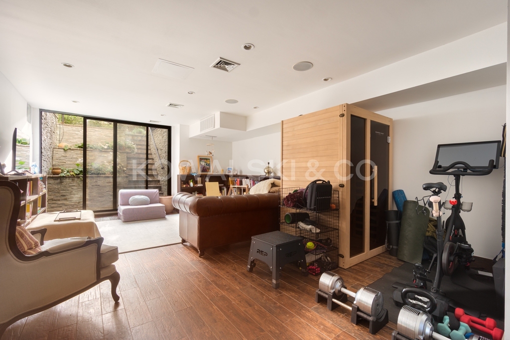 336 10th Street - Photo 12