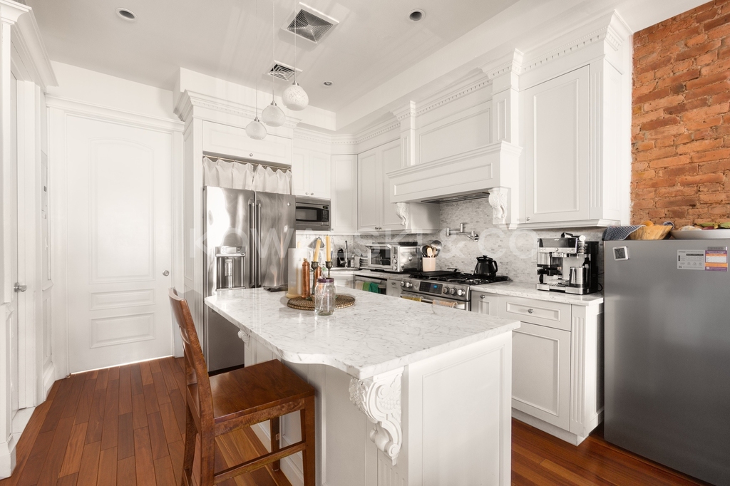 336 10th Street - Photo 6