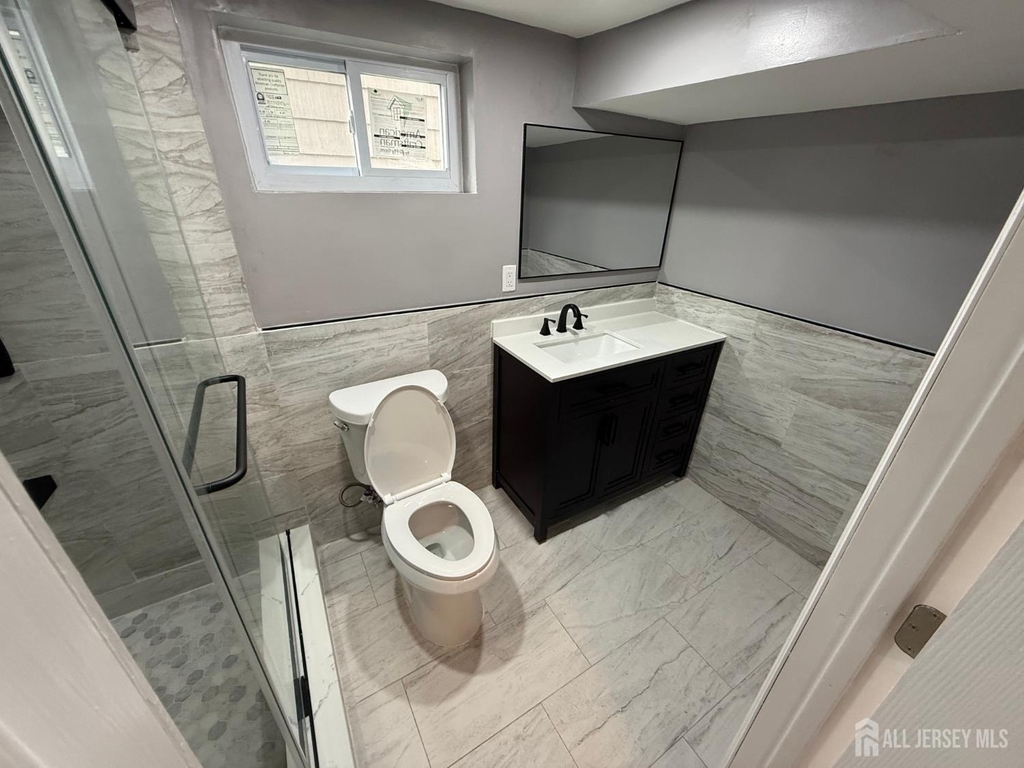 35 Maplewood Avenue - Photo 14